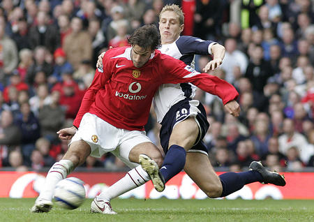 中国足球的 中国足球的