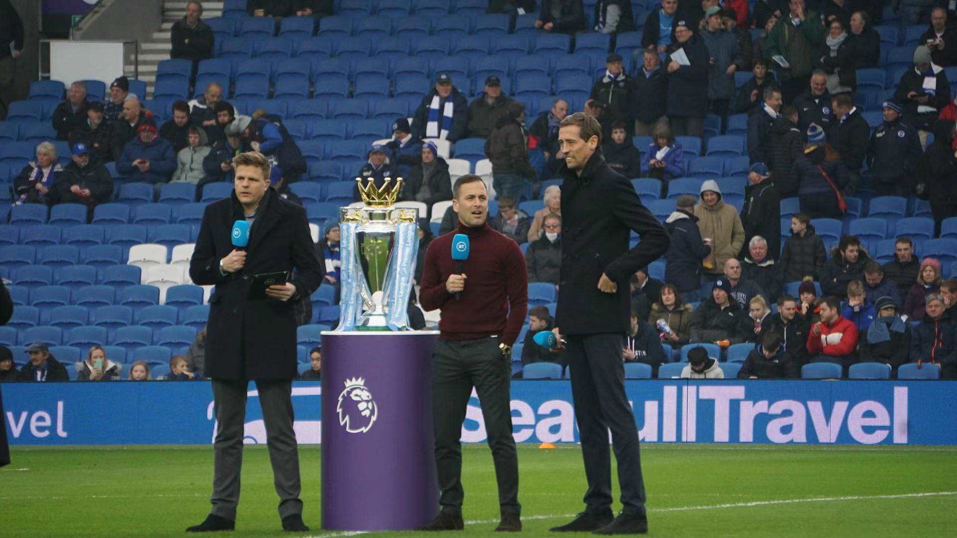 一名前锋来 一名前锋来